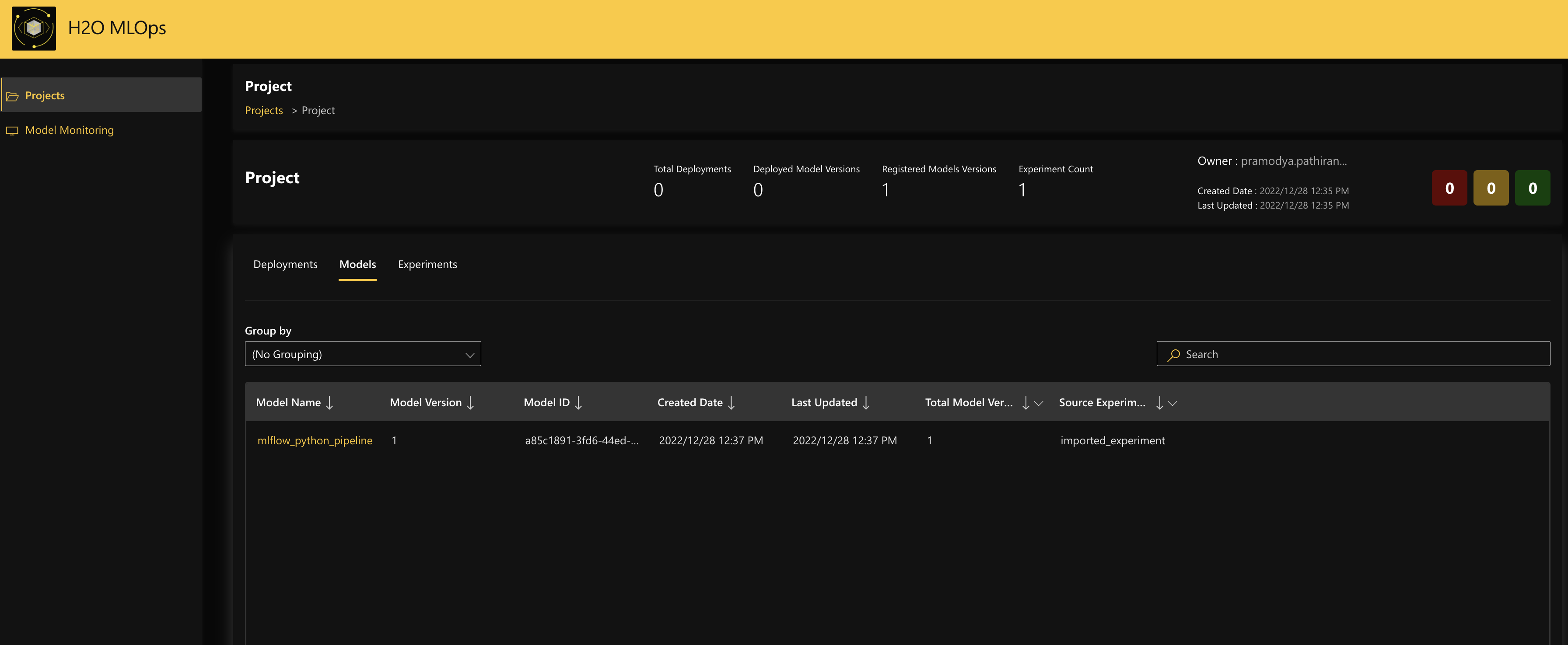 Add MLflow model to MLOps - Models